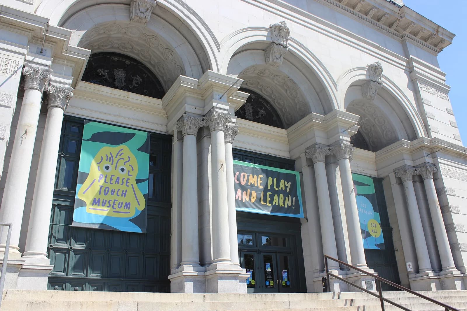 Memorial Hall, home of Philadelphia's Please Touch Museum